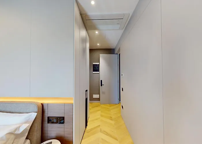 Harbour Boutique Hotel *