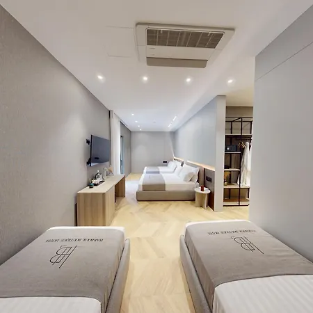 ホテル Harbour Boutique Shëngjin