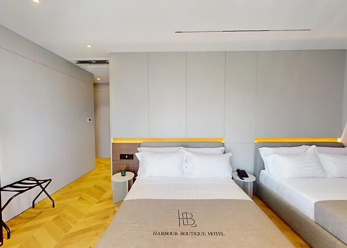 Harbour Boutique * Shëngjin